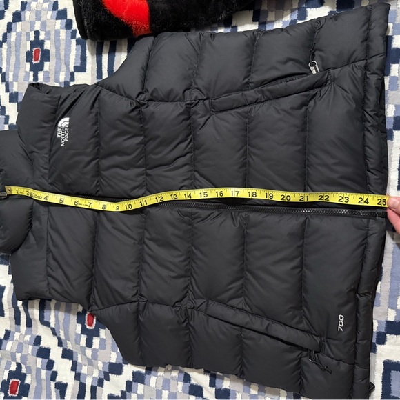 The North Face Puffer Vest - Picture 5 of 5